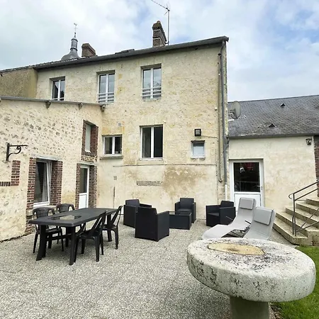 Maison Percheronne Spacieuse Avec Billard, Babyfoot, Et Jardin Clos, Animaux Bienvenus ! - Fr-1-497-65 *