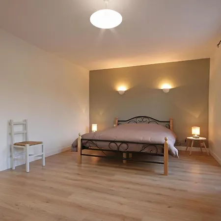 Holiday home Maison Percheronne Spacieuse Avec Billard, Babyfoot, Et Jardin Clos, Animaux Bienvenus ! - Fr-1-497-65 La Mesniere